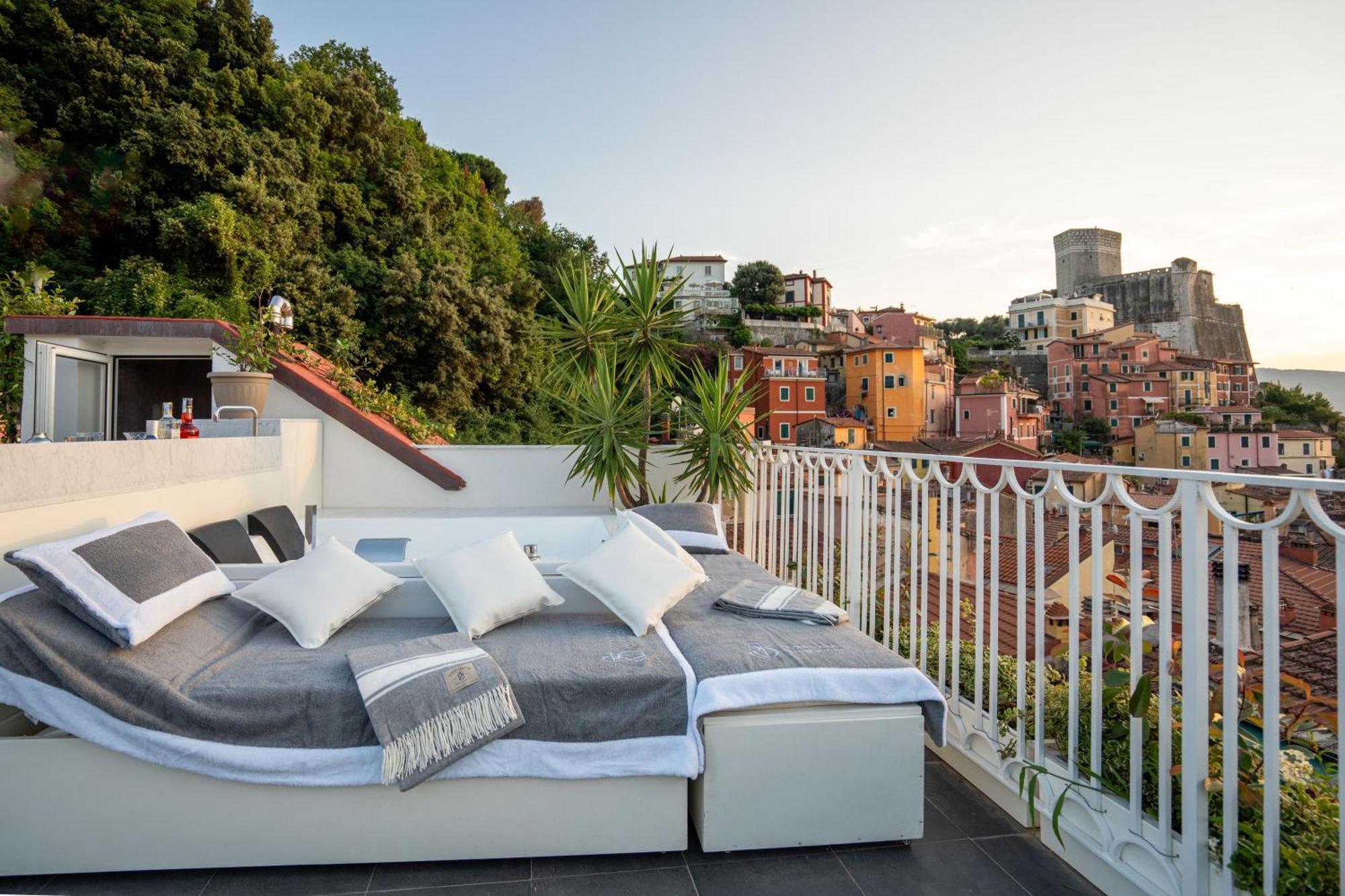Torretta San Rocco -Luxury Suite 莱里奇 外观 照片
